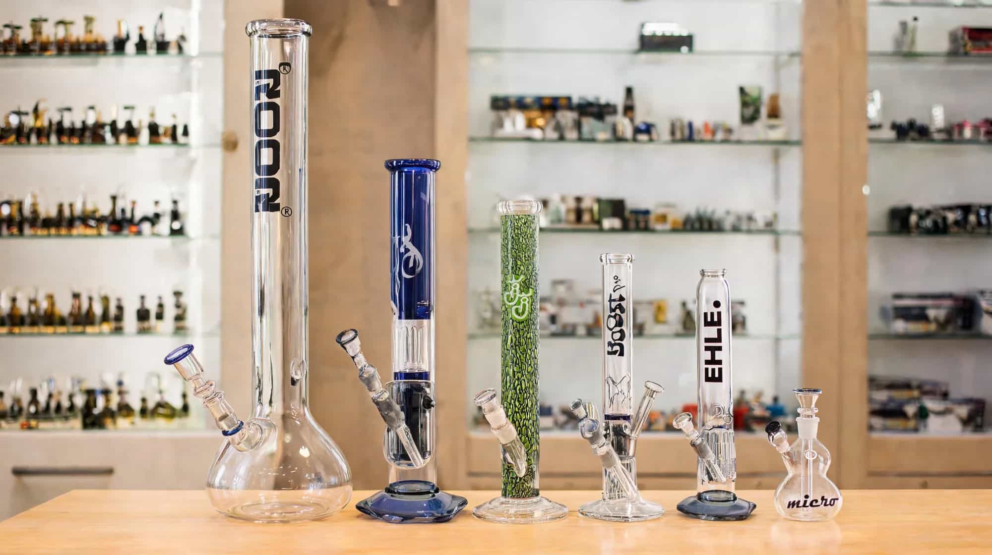 Bongs & Wasserpfeifen